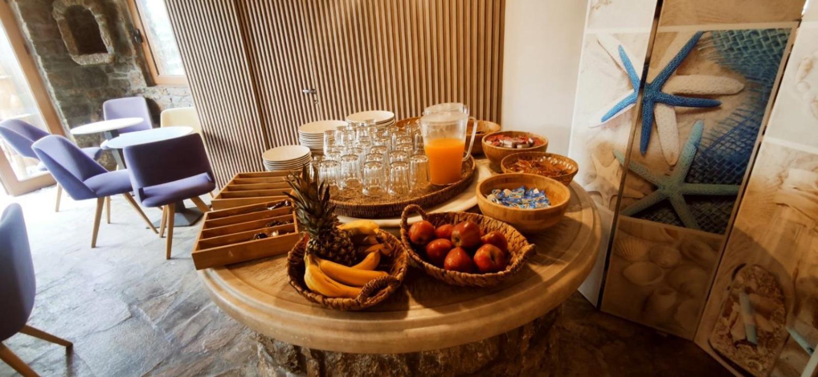 Mykonian Iros Suites & Villas Mykonos Town Екстериор снимка