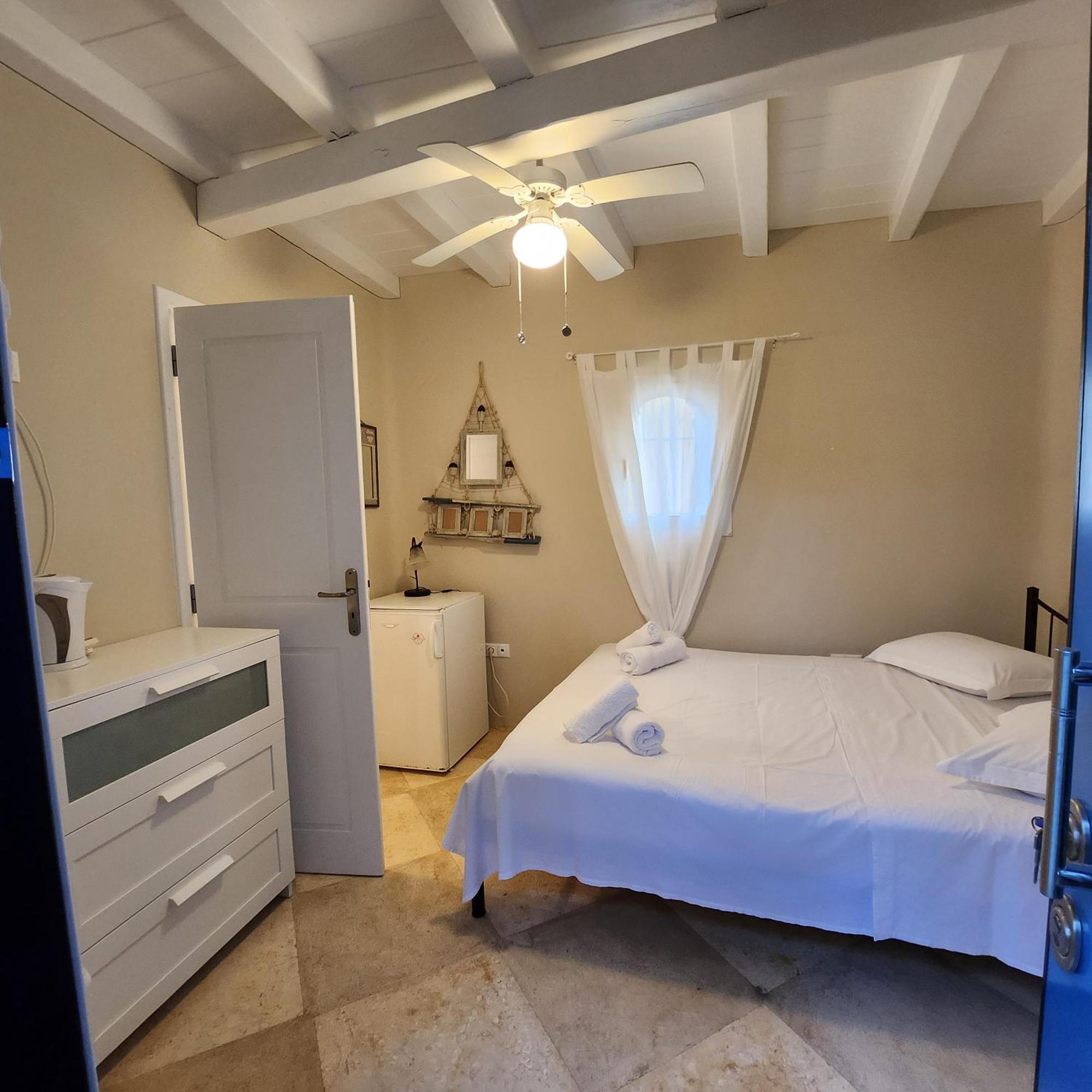 Mykonian Iros Suites & Villas Mykonos Town Екстериор снимка